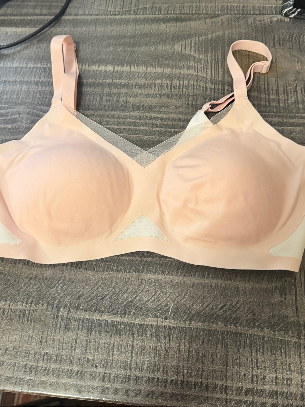 Honeylove CrossOver V-Neck Wireless Bra | Blush